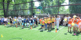 Zeci de copii practică sportul gratis, datorită noilor terenuri de sport apărute în Chișinău