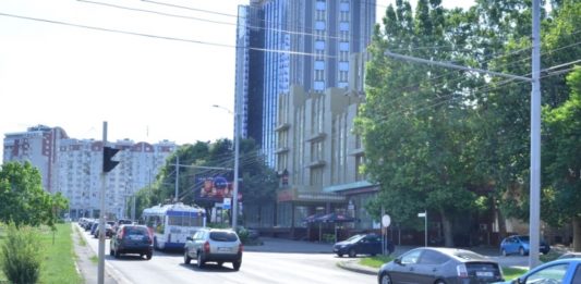 Continuă lucrările complexe de reabilitare a șos. Muncești