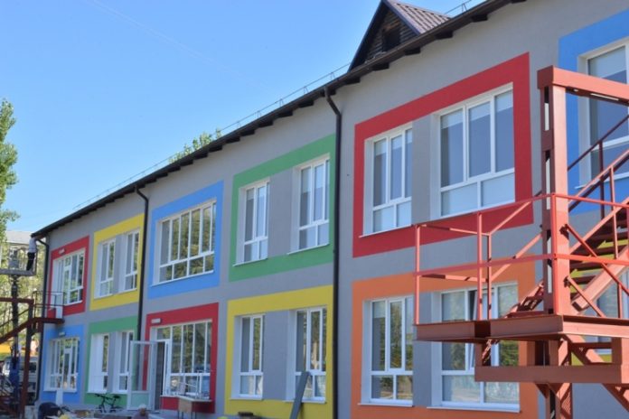 Inaugurarea blocului de grădiniță al Complexului Educațional Liceul - Grădiniță „Kiril și Metodiu"