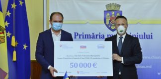 Ambasada Slovaciei la Chișinău a donat municipalității 50 de mii de Euro pentru lupta cu COVID-19