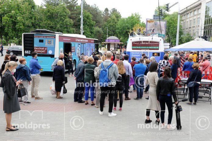 21007744_big1634539115