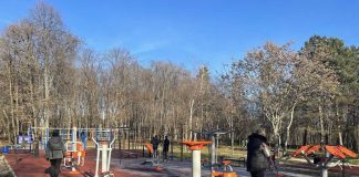 Un nou teren de fitness a fost amenajat în Parcul „Valea Trandafirilor”