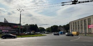 Încă două intersecții din Capitală urmează a fi modernizate cu semafoare inteligente