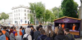 La Chișinău a fost lansat Centrul de Informare al Tinerilor