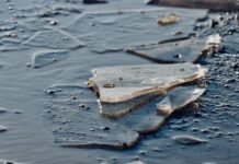 IGSU atenționează cetățenii despre riscul aflării pe gheața subțire a bazinelor acvatice