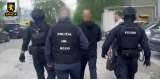 Un bărbat de 39 de ani a fost reținut de polițiști după ce ar fi comis un atac tâlhăresc în capitală
