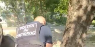 Rețea de droguri destructurată în Chișinău: doi tineri reținuți în flagrant