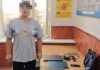 Un adolescent de 16 ani, reținut după ce ar fi furat patru laptopuri dintr-un salon de servicii din capitală