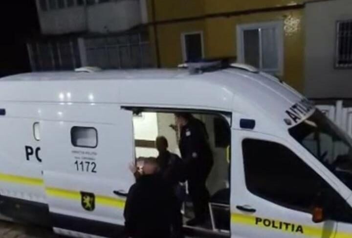 Rețea de proxenetism destructurată la Chișinău: doi suspecți reținuți pe Aeroportul „Eugen Doga”,