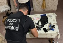 Rețea de distribuire a drogurilor în capitală, destructurată de ofițerii antidrog